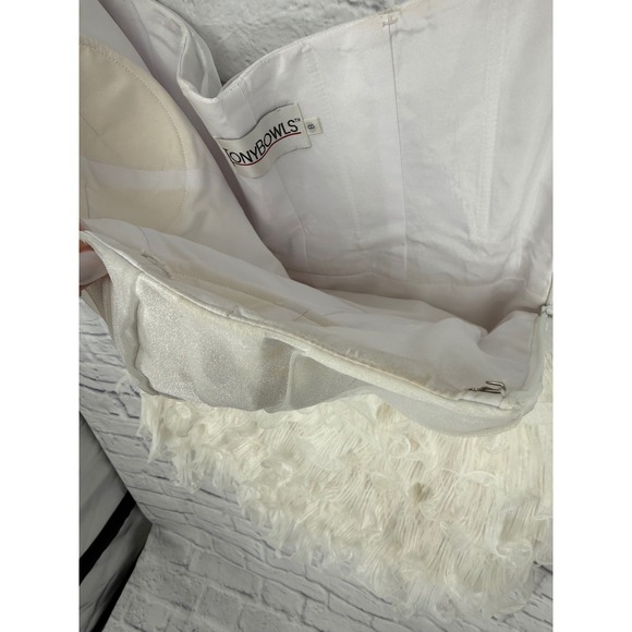 White Strapless Ruffle Mini Dress Tony Bowls Sz 8 Bridal Graduation  Fairycore - Picture 9 of 16